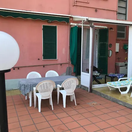 The Citrus House アパート *